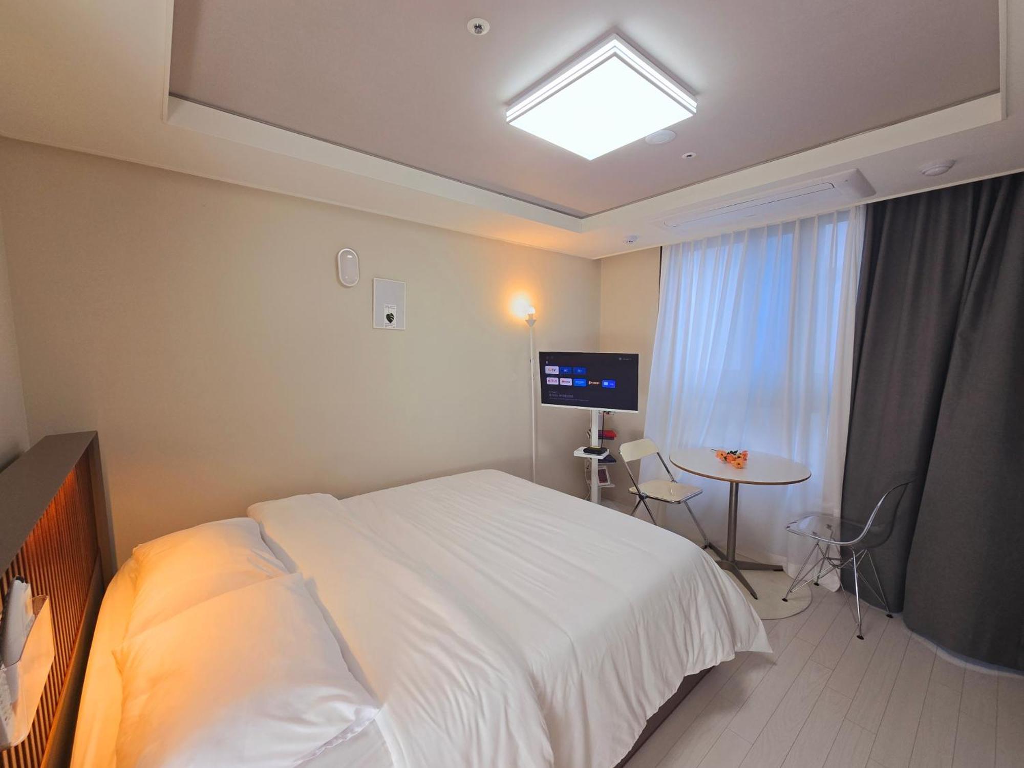 Dongseongro Dsr&U Hotel Room Тэгу Номер фото